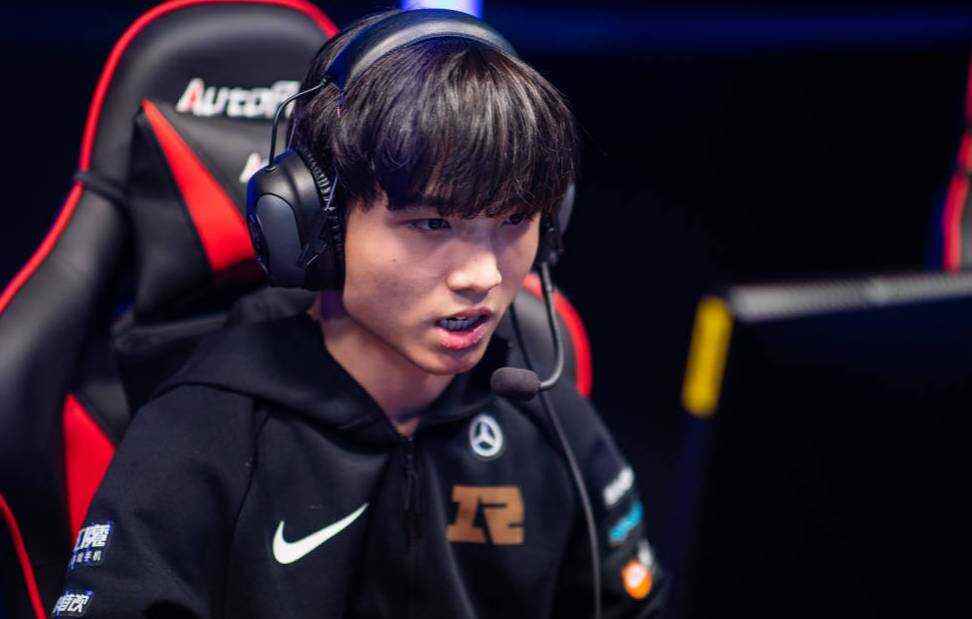 瓦伦西亚备战阵容配置完善,展望新赛季未知的简单介绍 瓦伦西亚备战阵容配置完善,展望新赛季未知的简单介绍