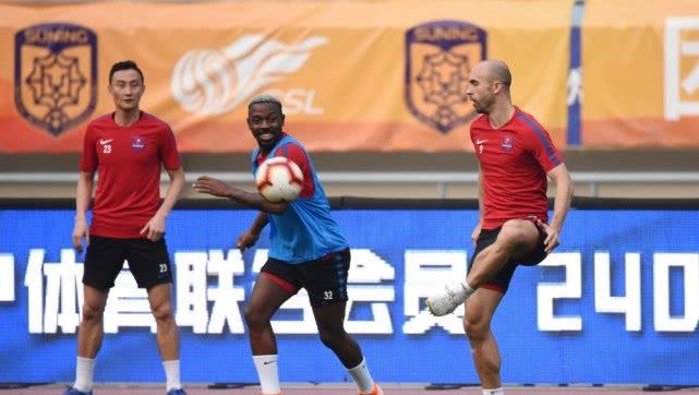 关于苏宁客场击败重庆,取得客场三分的信息 关于苏宁客场击败重庆,取得客场三分的信息