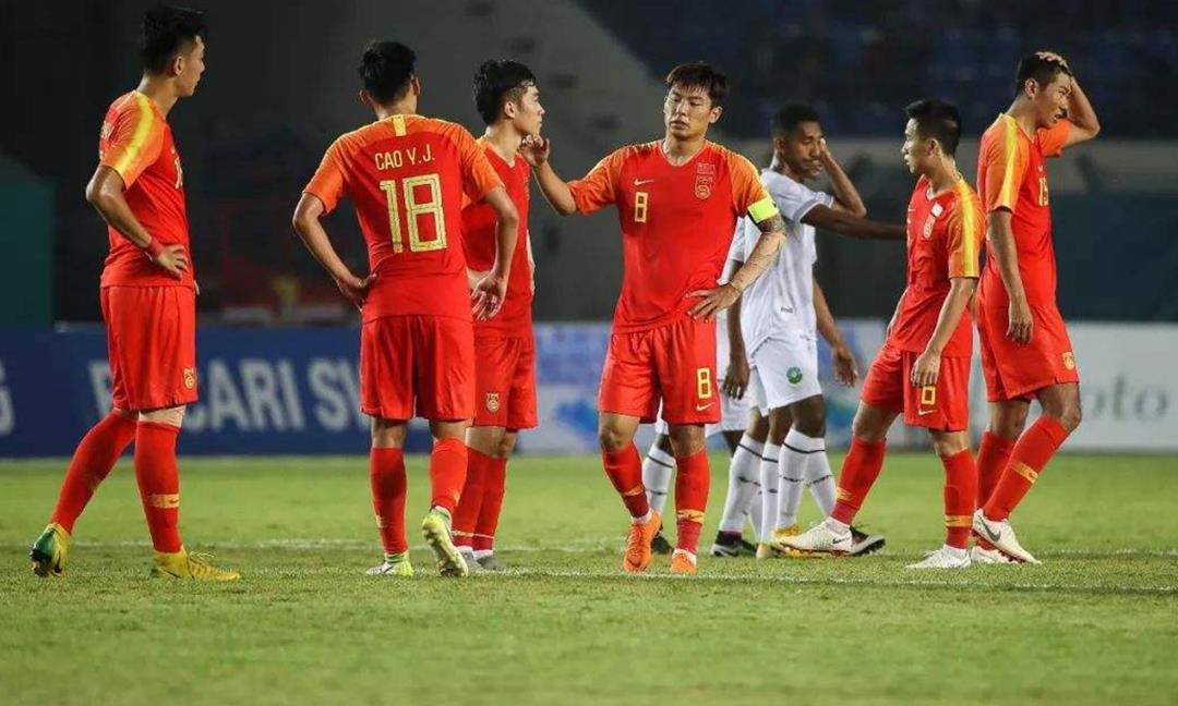 重大比赛即将到来，球迷们兴奋不已