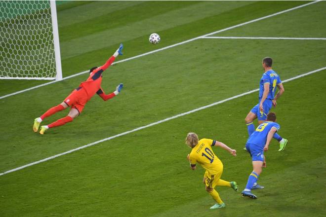 比利时逆转捷克,成功晋级欧洲杯决赛