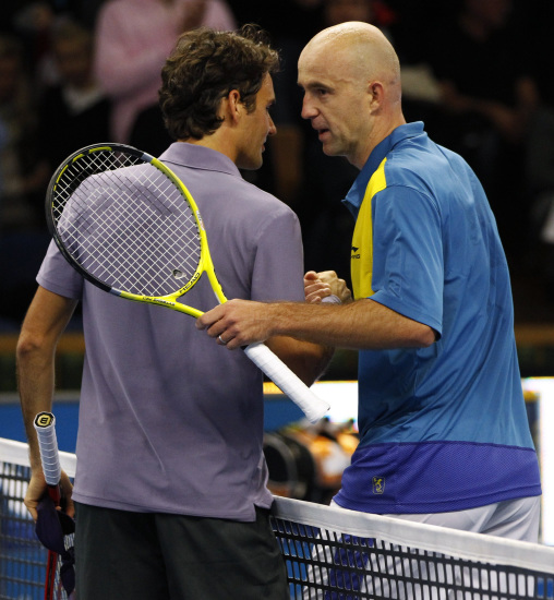 关于篮球赛半决赛,瑞典队力克对手晋级决赛的信息