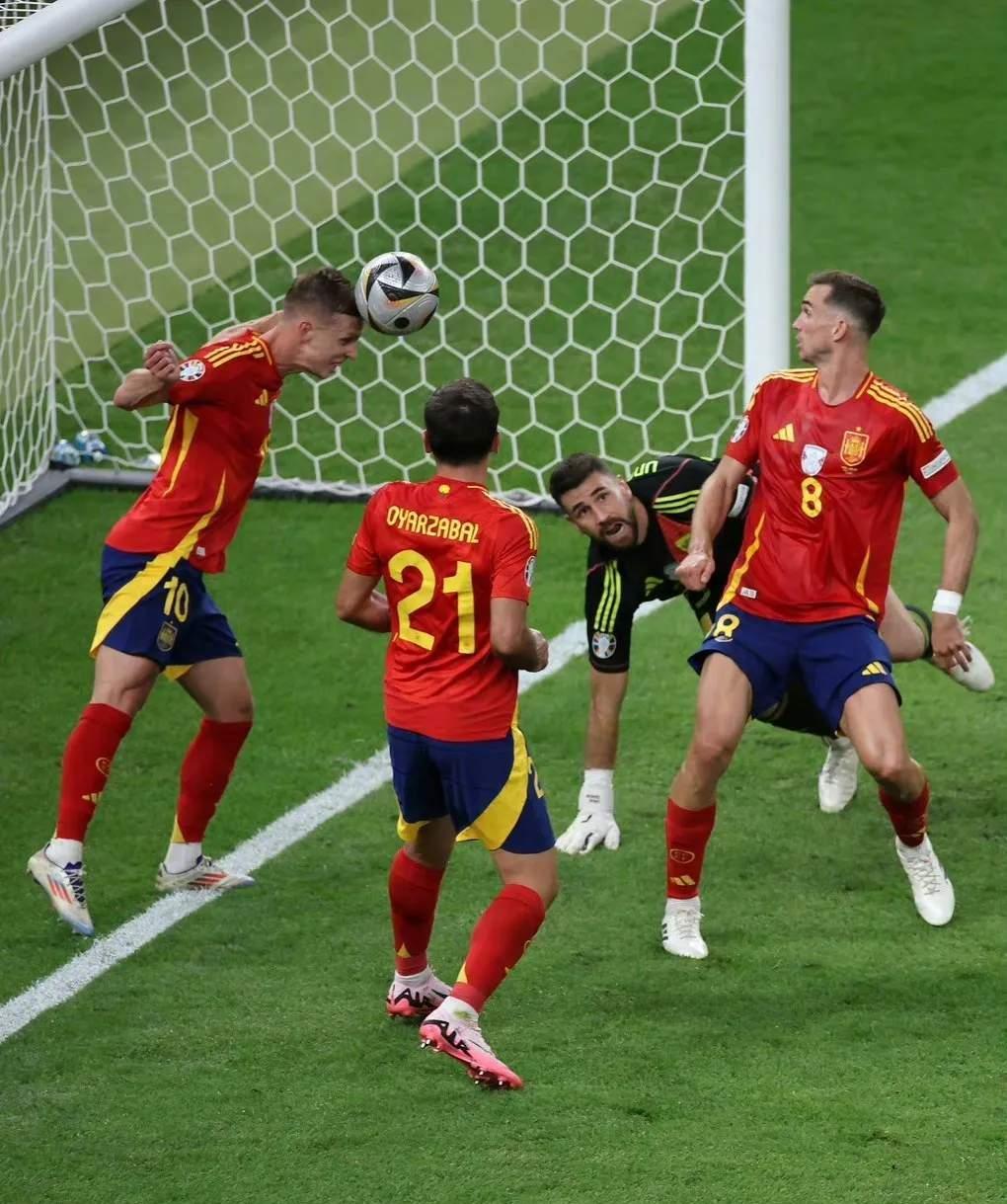 欧洲巅峰碰撞即将上演,胜者将成就传奇