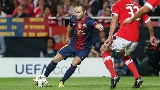 传球组织得当,球队攻防转换迅速 传球组织得当,球队攻防转换迅速