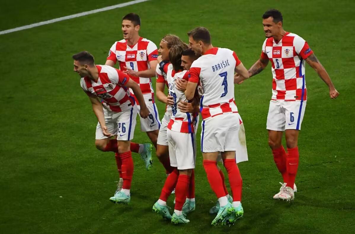 关于慕尼黑1860客场负于奥格斯堡,保级压力增大的信息 关于慕尼黑1860客场负于奥格斯堡,保级压力增大的信息