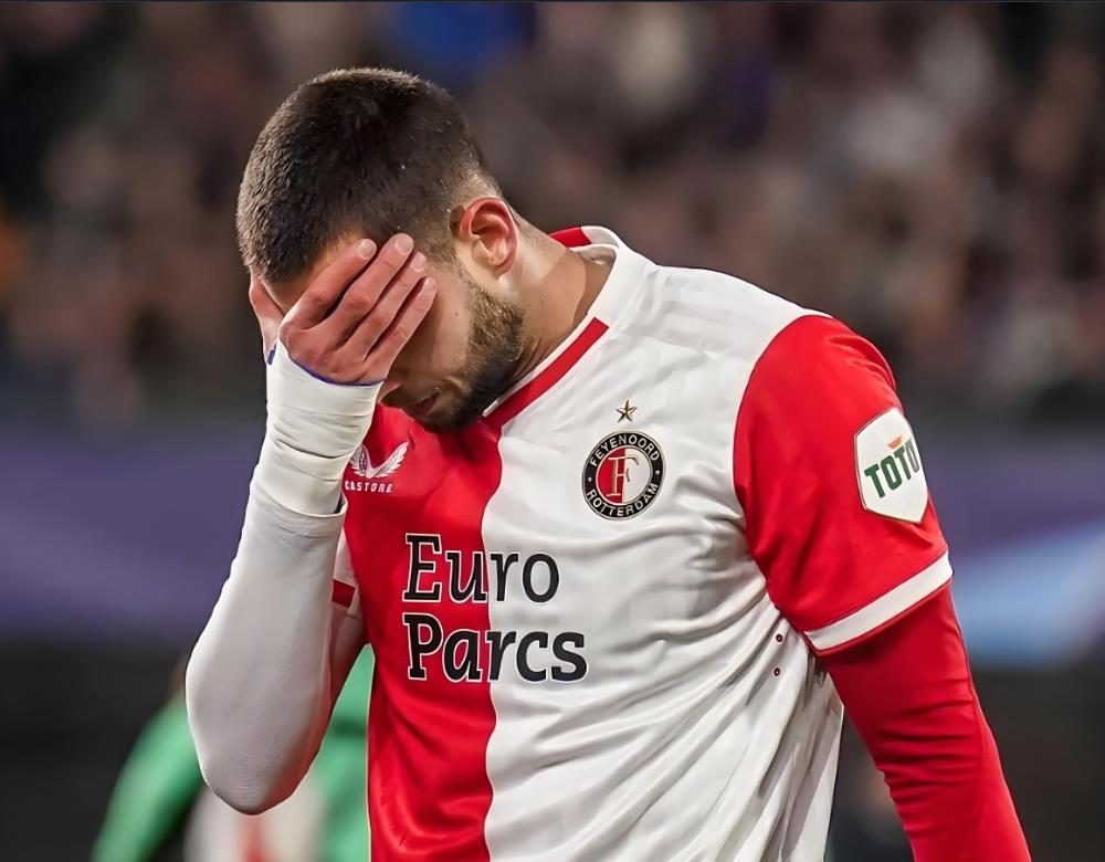 伤势暴露!球员疑似缺阵下场比赛 伤势暴露!球员疑似缺阵下场比赛