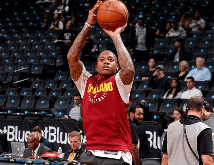 托马斯-布莱恩特重返球场，带领太阳队取得胜利的简单介绍