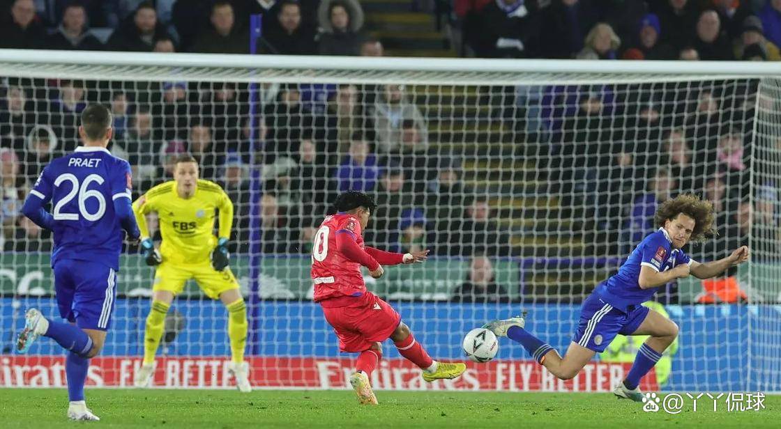 莱斯特城客场不敌对手，遭受挫败