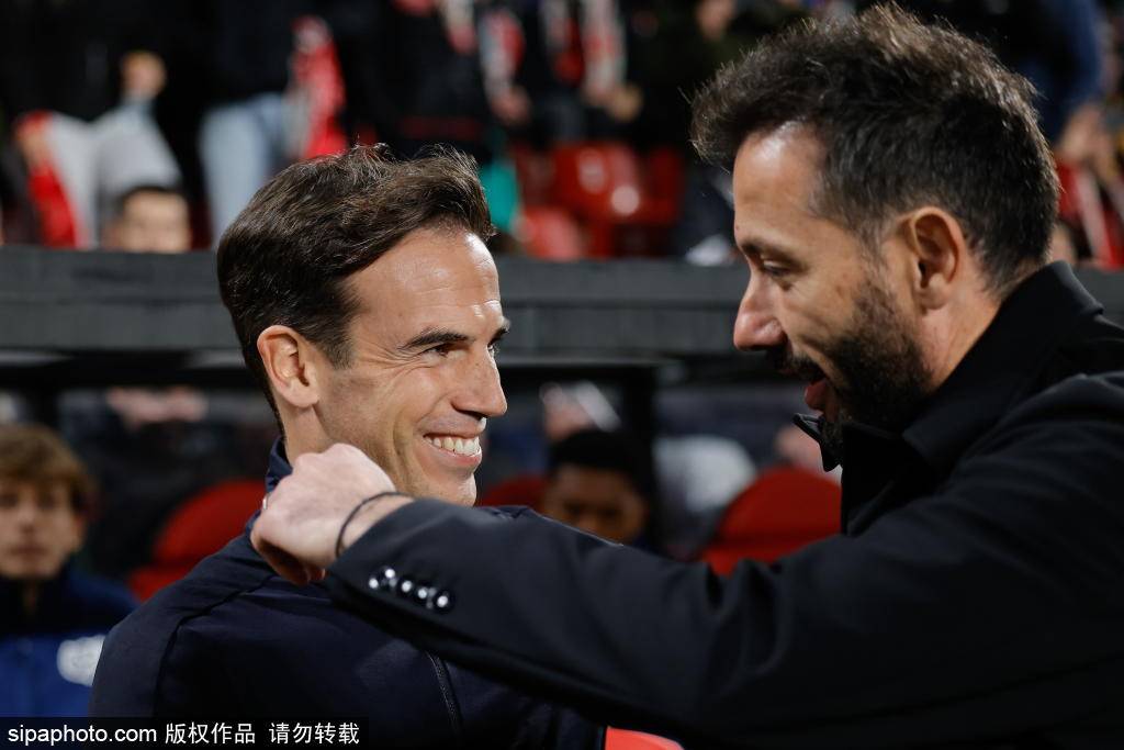 关于瓦伦西亚遭遇伤病困扰,球队备战困难的信息