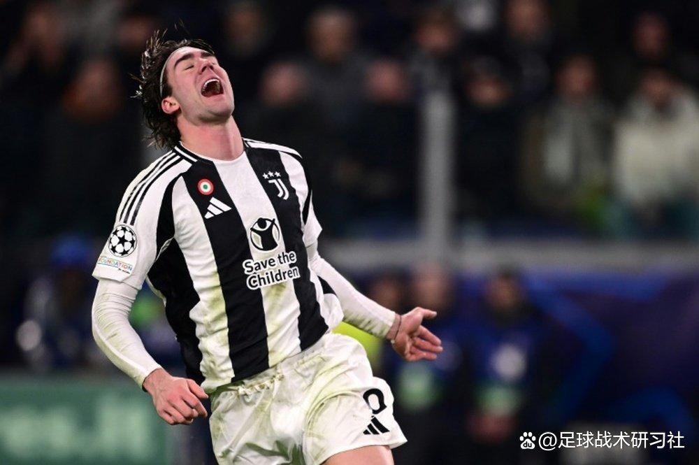 关于尤文图斯门将出战关键战役,为球队稳固后防的信息 关于尤文图斯门将出战关键战役,为球队稳固后防的信息