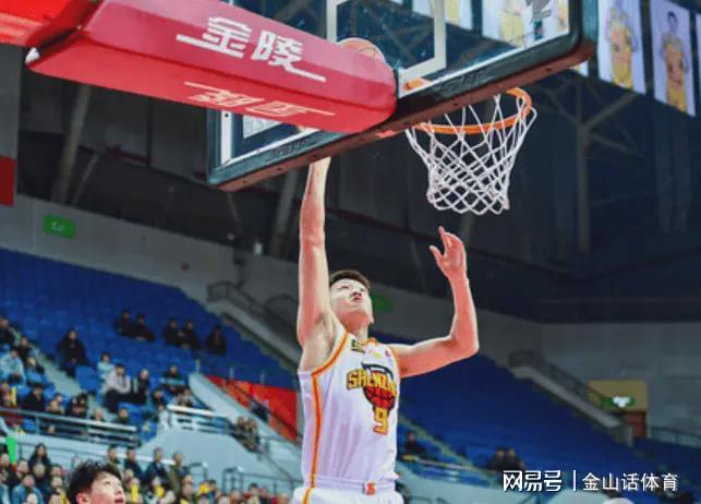 上海男篮履历八连败，彻底垫底无缘季后赛的简单介绍