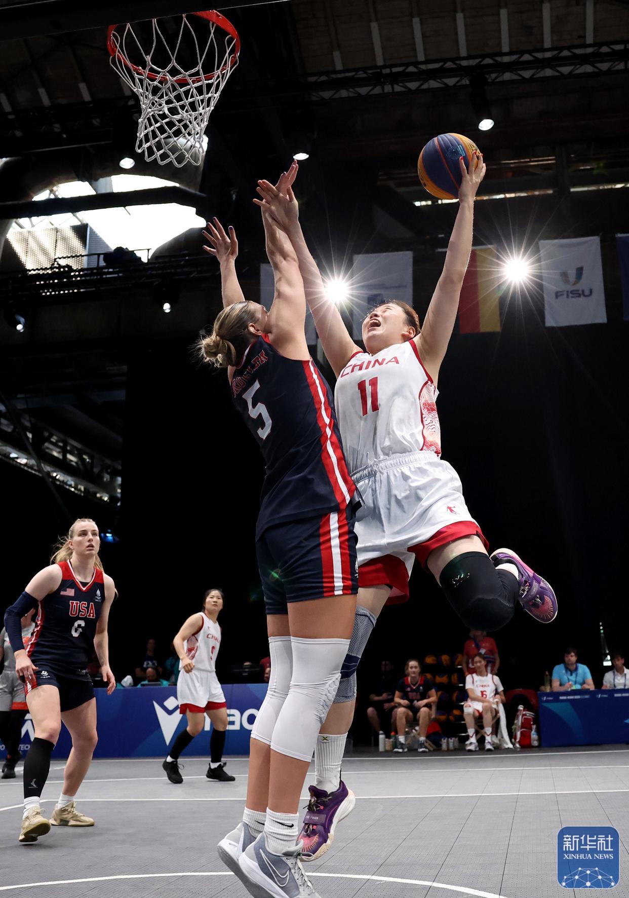 篮球运动的发展又迎来了新的高潮！