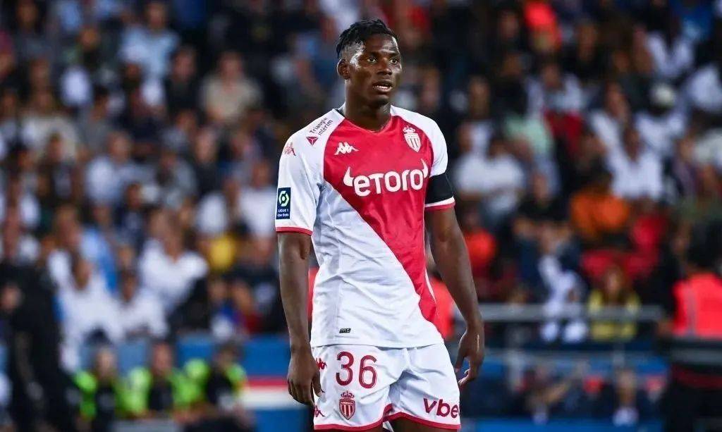 摩纳哥客场战胜昂热,取得重要胜利!的简单介绍 摩纳哥客场战胜昂热,取得重要胜利!的简单介绍