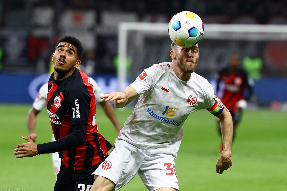 沃夫斯堡主场大胜法兰克福,挑战欧战席位的简单介绍