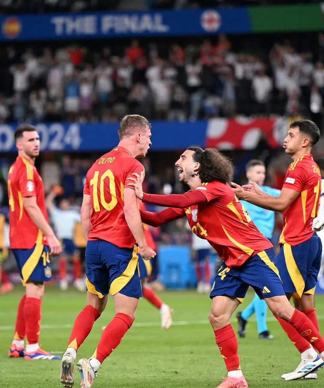 马赛队在主场战胜对手,继续保持领先优势的简单介绍