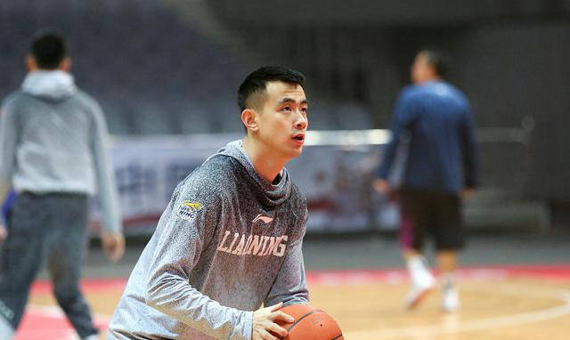 吉林男篮连胜失利,队员斗志不减 吉林男篮连胜失利,队员斗志不减