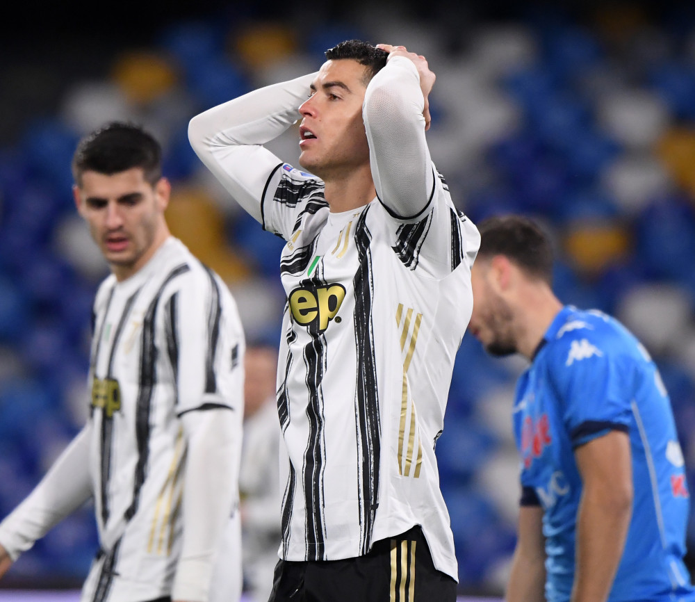 包含那不勒斯不敌劲敌,领跑位置岌岌可危的词条