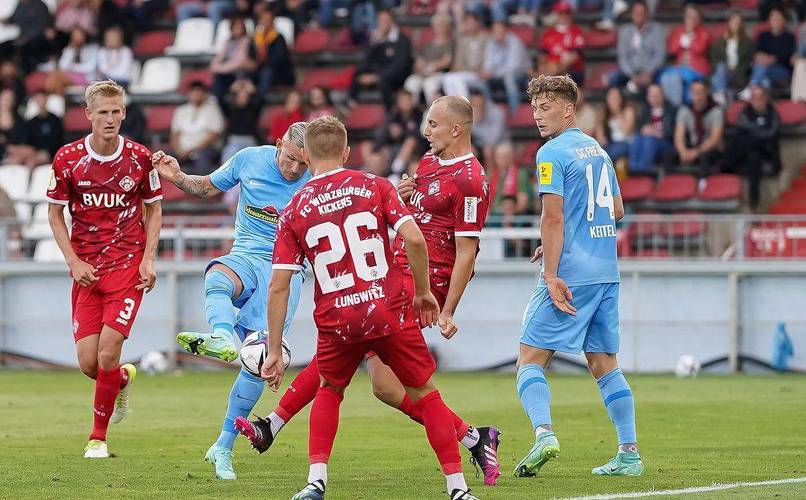 包含柏林赫塔做客沙尔克04,力争保级关键战的词条 包含柏林赫塔做客沙尔克04,力争保级关键战的词条