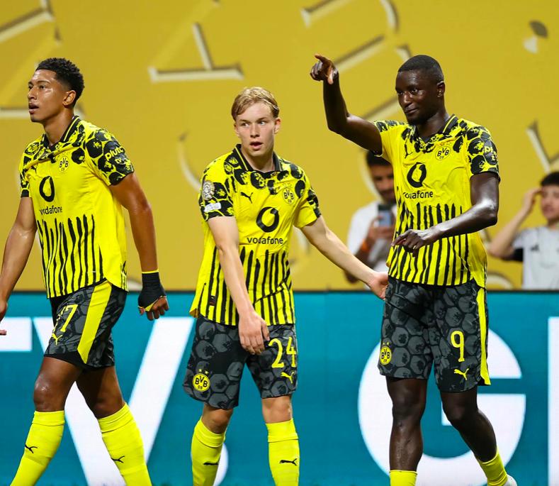 关于集锦:多特蒙德爆冷不敌斯图加特的信息