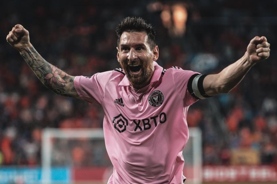 梅西寻求与球队合作更深层次的交流 梅西寻求与球队合作更深层次的交流