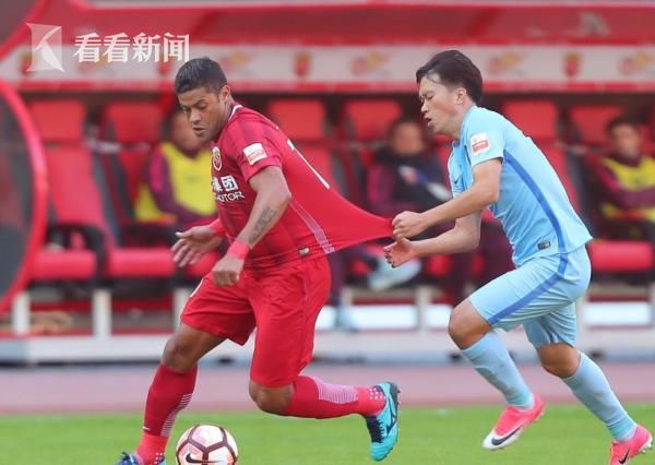 重庆客场不敌苏宁,中超之旅遭遇困境的简单介绍 重庆客场不敌苏宁,中超之旅遭遇困境的简单介绍