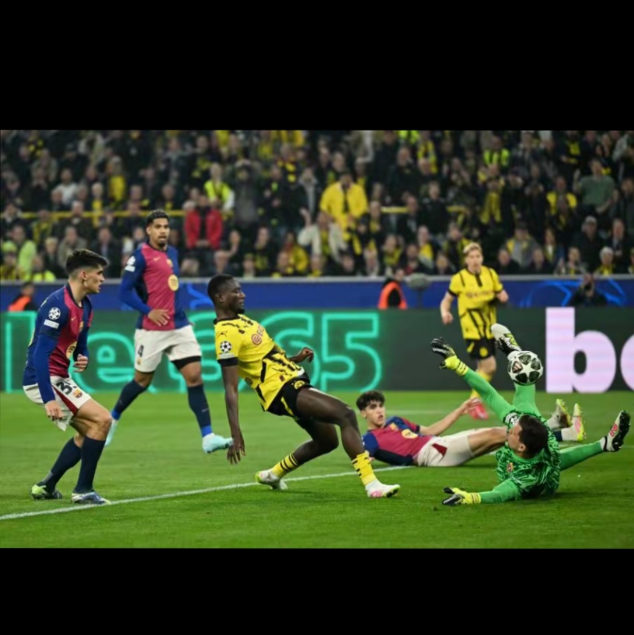 欧洲杯预选赛：多场胜平负对决，悬念无限的简单介绍