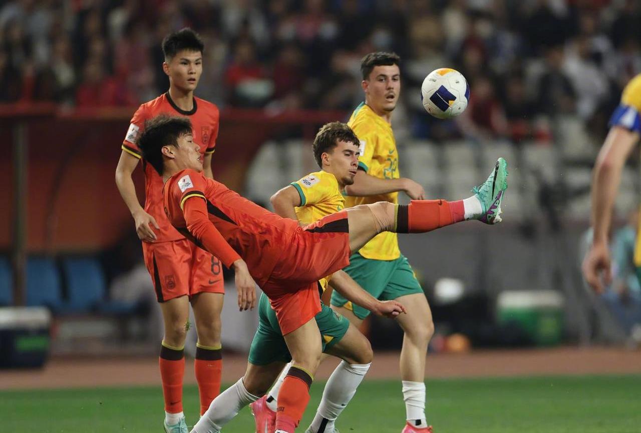 亚洲球队表现出色,轻松晋级淘汰赛的简单介绍 亚洲球队表现出色,轻松晋级淘汰赛的简单介绍