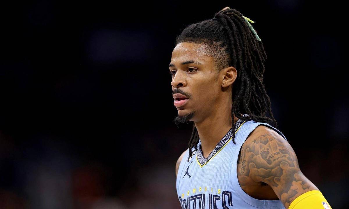 雄鹿队选秀状元迎来处子赛季，期待他的表现的简单介绍