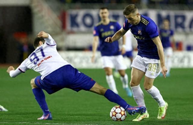 瑞典客场小胜斯洛文尼亚，取得关键三分的简单介绍